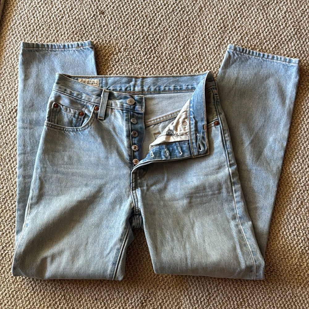 Levi’s 501 Crop Ojai Luxor Ra Wash 24 x 28